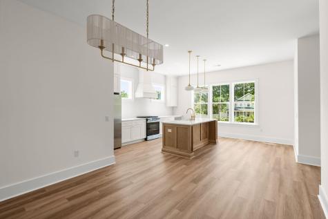 1600 Lauda Drive Mount Pleasant SC 29464