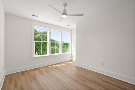 1600 Lauda Drive Mount Pleasant SC 29464