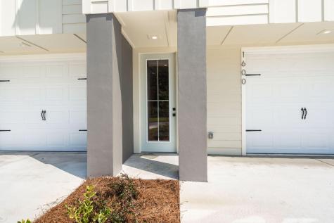 1600 Lauda Drive Mount Pleasant SC 29464