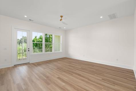 1600 Lauda Drive Mount Pleasant SC 29464