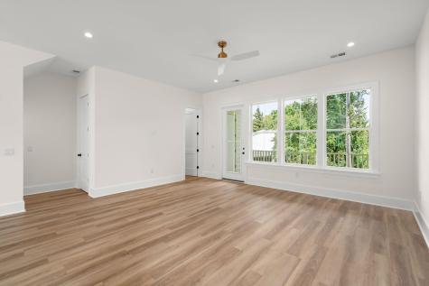 1600 Lauda Drive Mount Pleasant SC 29464