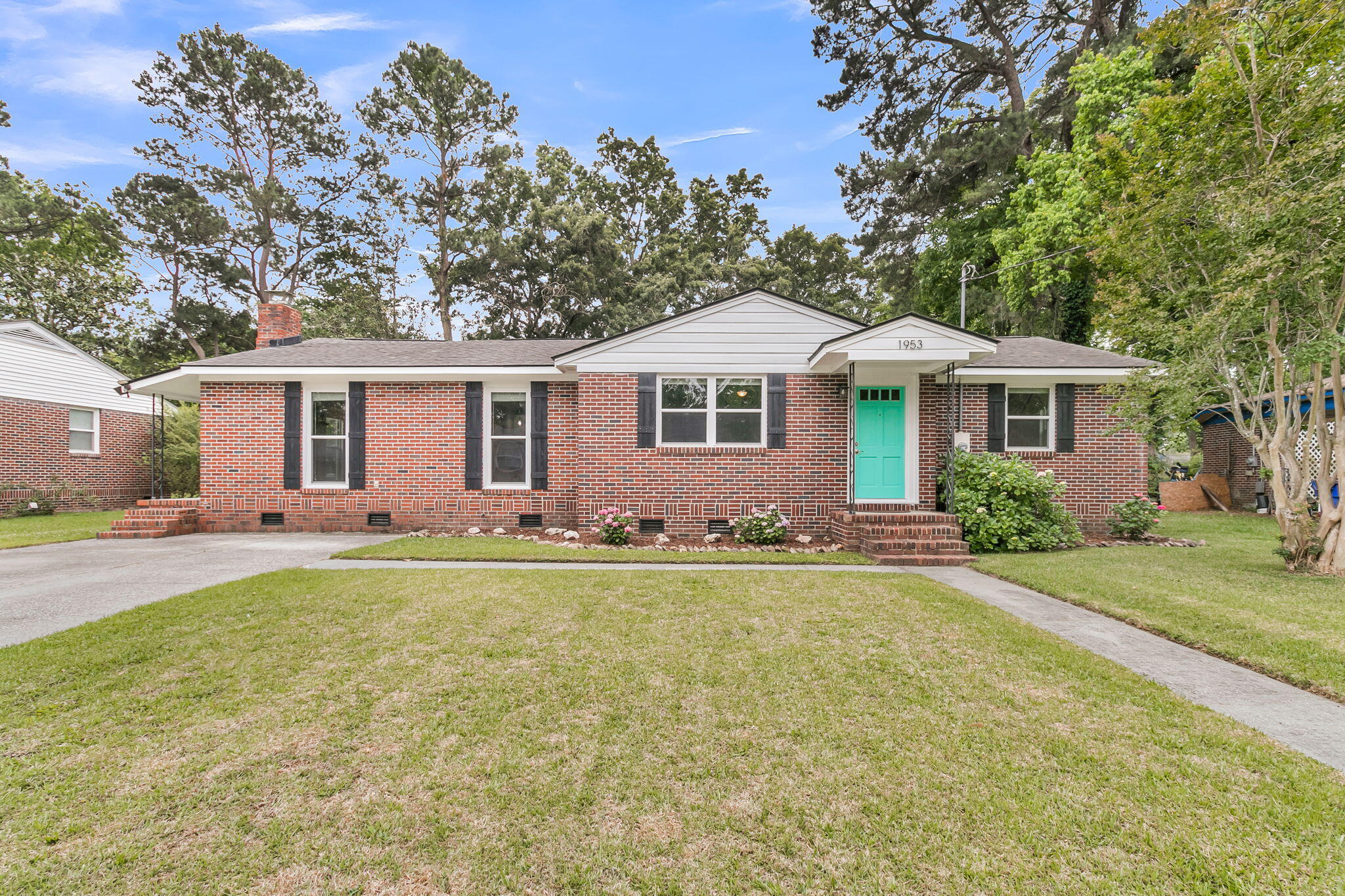 1953 Boeing Avenue Charleston SC 29407