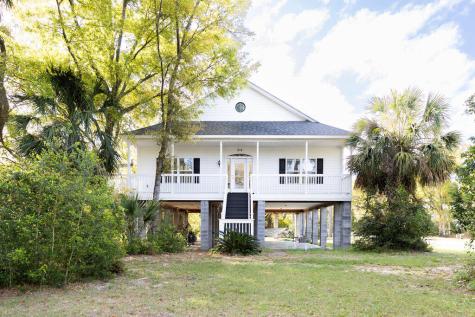 518 Jungle Road Edisto Island SC 29438