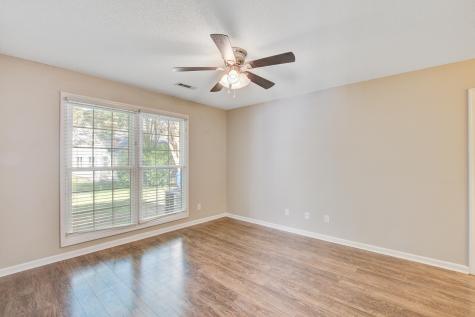 2417 Hansard Drive North Charleston SC 29406