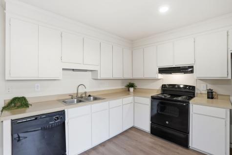 4744 Bayfield Drive North Charleston SC 29418