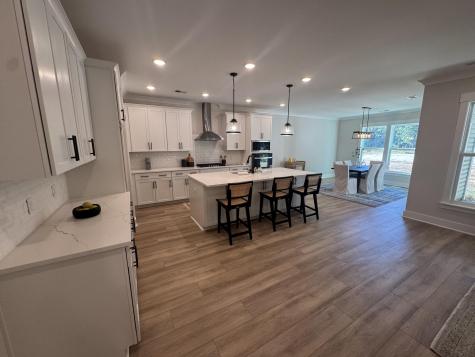 1956 Central Avenue Summerville SC 29483