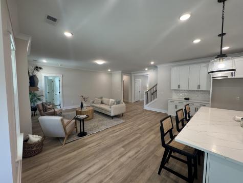 1956 Central Avenue Summerville SC 29483