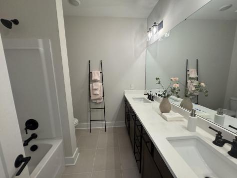 1956 Central Avenue Summerville SC 29483