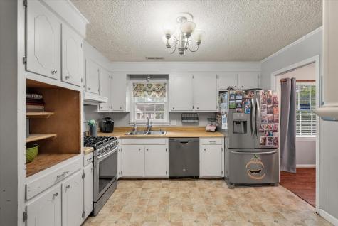 20 Lombardi Lane Hanahan SC 29410