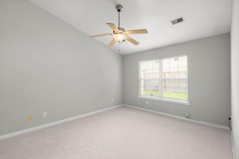 7852 Park Gate Drive North Charleston SC 29418