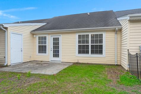 7852 Park Gate Drive North Charleston SC 29418