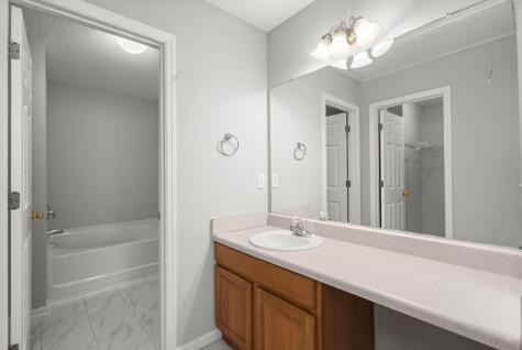 7852 Park Gate Drive North Charleston SC 29418