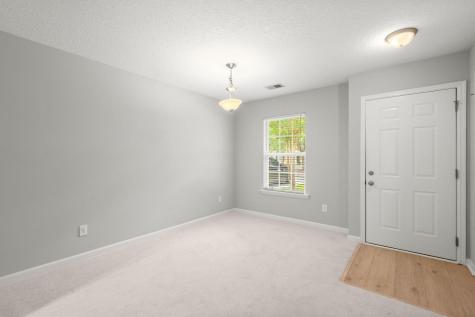 7852 Park Gate Drive North Charleston SC 29418