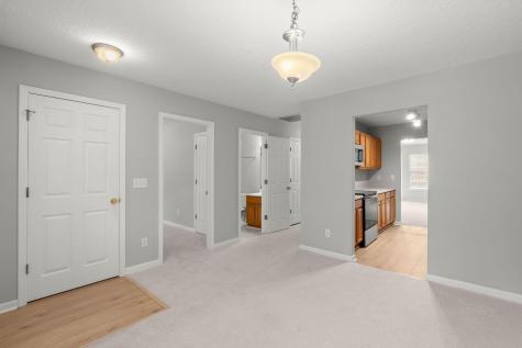 7852 Park Gate Drive North Charleston SC 29418