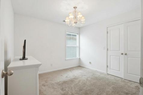 4902 W Liberty Park Circle North Charleston SC 29405