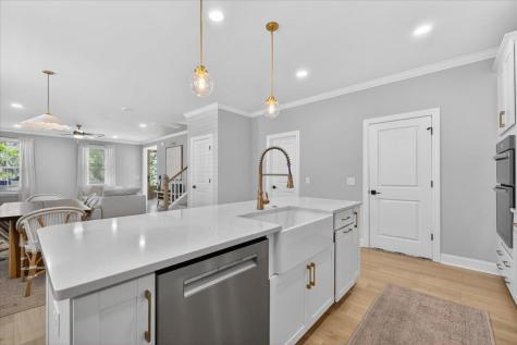 1205 Crooked Oak Road Charleston SC 29492