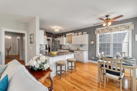 221 White Gables Drive Summerville SC 29483