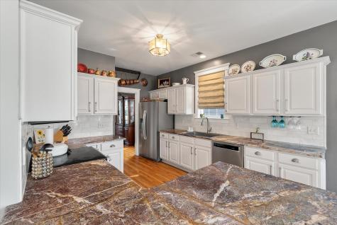 221 White Gables Drive Summerville SC 29483