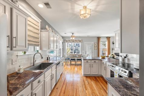 221 White Gables Drive Summerville SC 29483