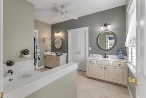 221 White Gables Drive Summerville SC 29483