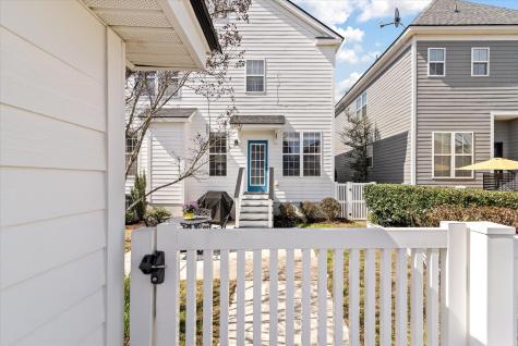 221 White Gables Drive Summerville SC 29483