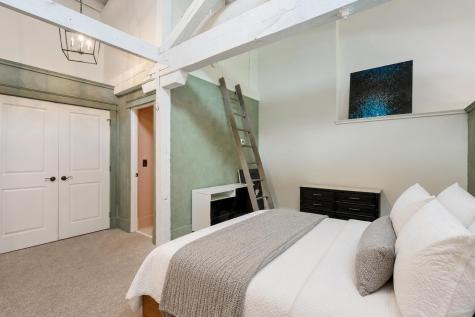 4 Beaufain Street Charleston SC 29401