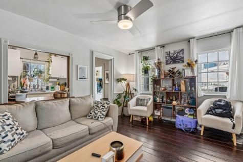 51 Radcliffe Street Charleston SC 29403