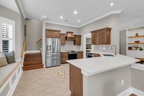 121 Thousand Oaks Court Summerville SC 29485