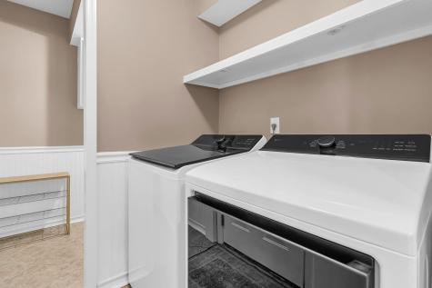 121 Thousand Oaks Court Summerville SC 29485