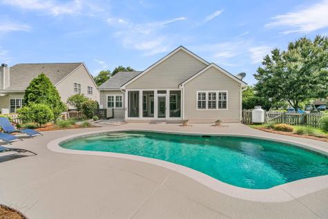 121 Thousand Oaks Court Summerville SC 29485