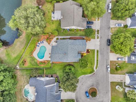 121 Thousand Oaks Court Summerville SC 29485
