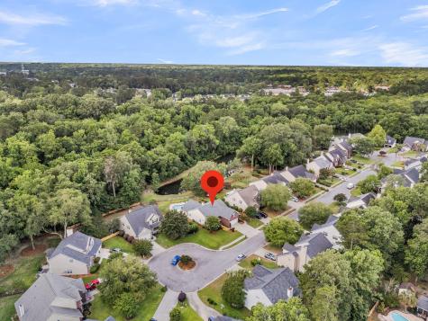 121 Thousand Oaks Court Summerville SC 29485