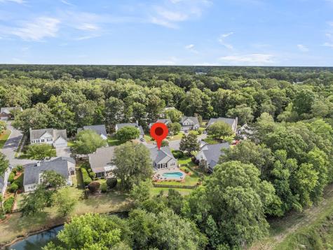 121 Thousand Oaks Court Summerville SC 29485