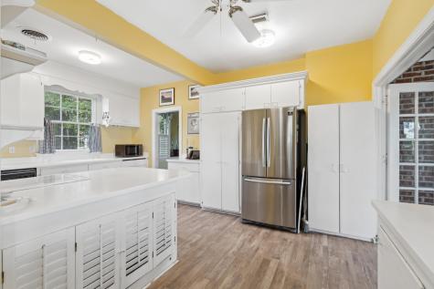3 Pierates Cruz Mount Pleasant SC 29464