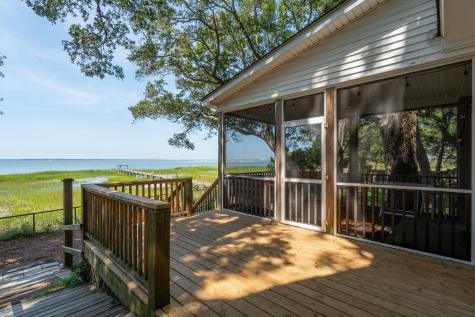 3 Pierates Cruz Mount Pleasant SC 29464