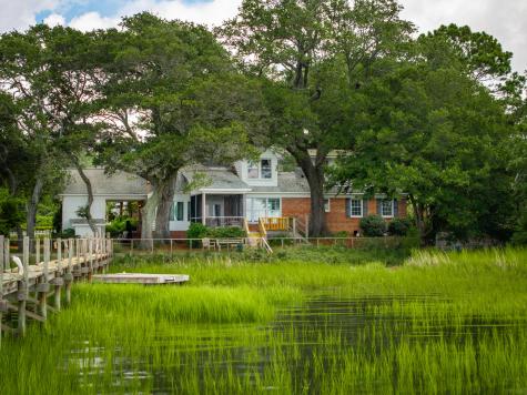 3 Pierates Cruz Mount Pleasant SC 29464