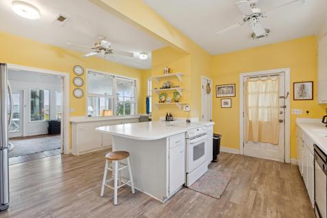 3 Pierates Cruz Mount Pleasant SC 29464