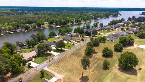 152 Plantation Drive Manning SC 29102