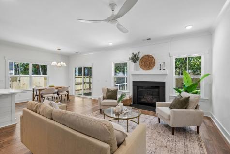 696 Eagle Street Mount Pleasant SC 29464