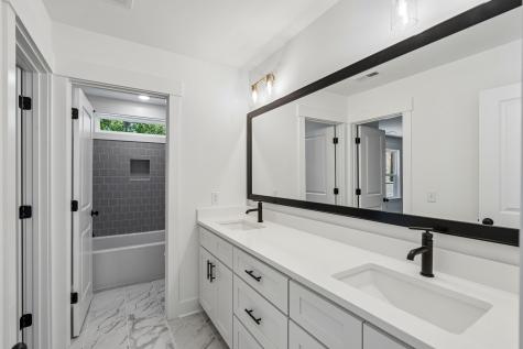 696 Eagle Street Mount Pleasant SC 29464