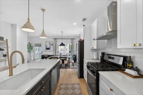 1003 Carmela Court North Charleston SC 29405