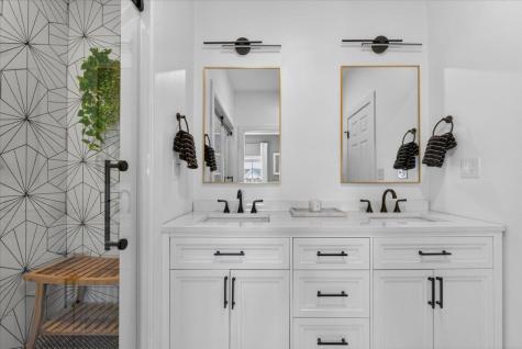 1003 Carmela Court North Charleston SC 29405