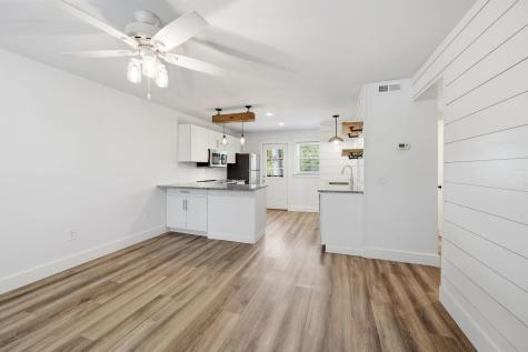 404 Saint Charles Court Charleston SC 29407