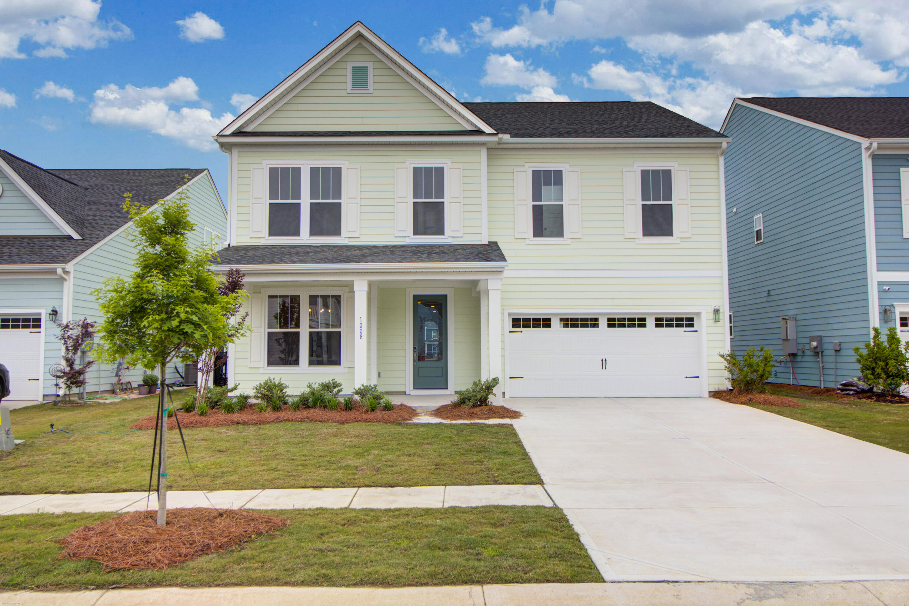 1008 House Finch Avenue Ravenel SC 29470