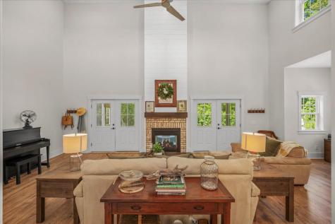 32 Middleton Oaks Road Charleston SC 29414