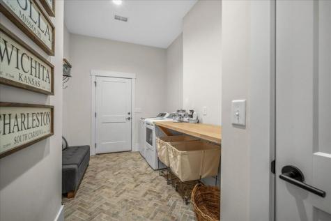32 Middleton Oaks Road Charleston SC 29414