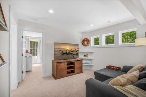 32 Middleton Oaks Road Charleston SC 29414