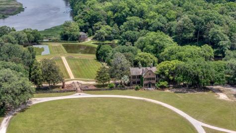 32 Middleton Oaks Road Charleston SC 29414