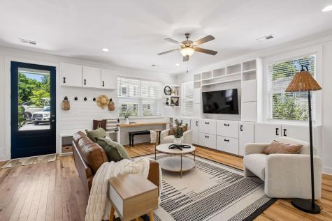 485 Fort Johnson Road Charleston SC 29412