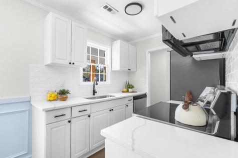 302 Gippy Drive Summerville SC 29486